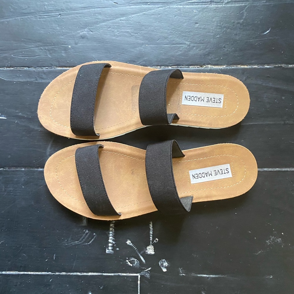 Steve Madden Stretch Sandal